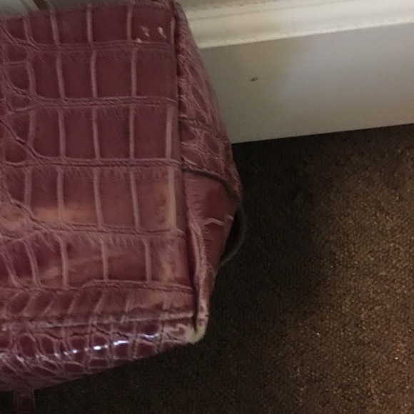 Guess Raspberry Large Purse - Picture 5 of 8